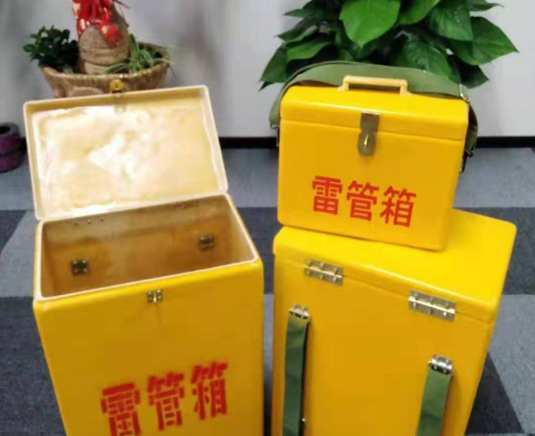 融水玻璃钢雷管箱有哪些特点